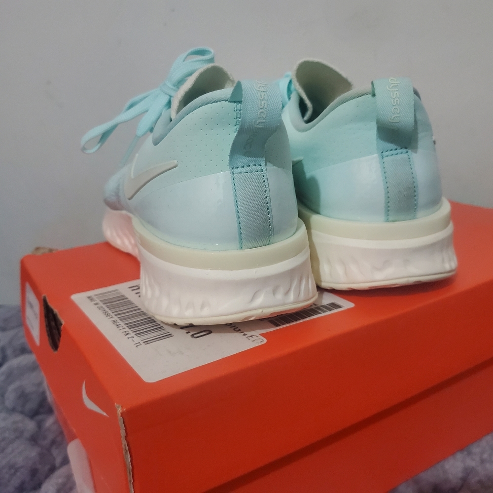 Nike Odyssey React 2 - image 3